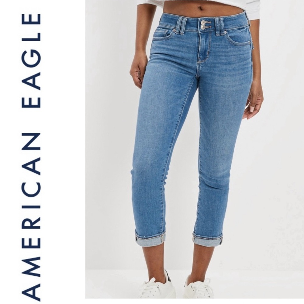 American Eagle Outfitters Light Blue High-Rise Crop Skinny Jeans